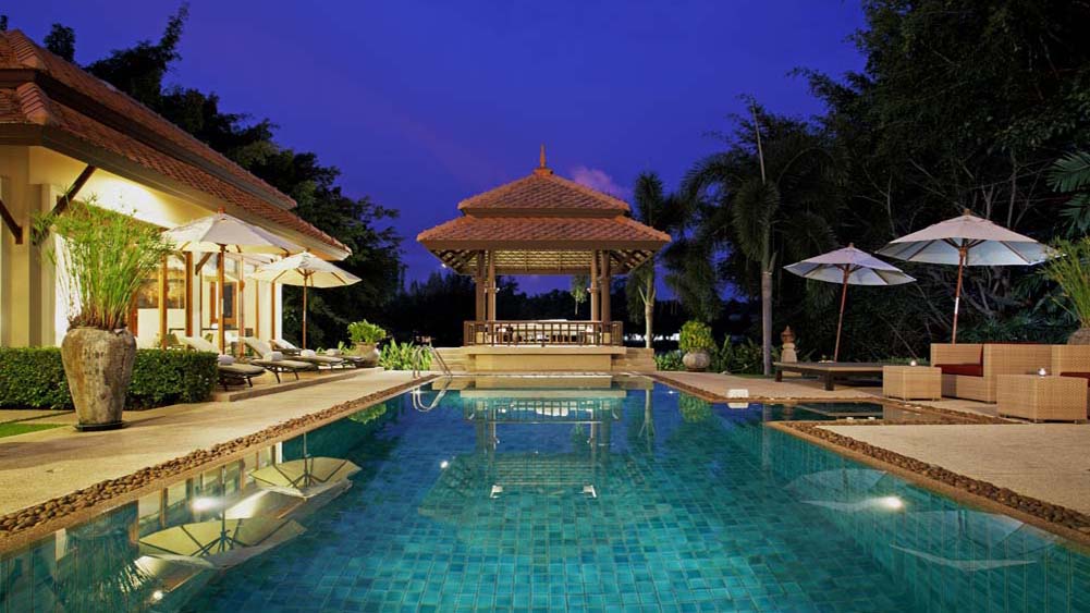 Laguna Waters - Pool night view